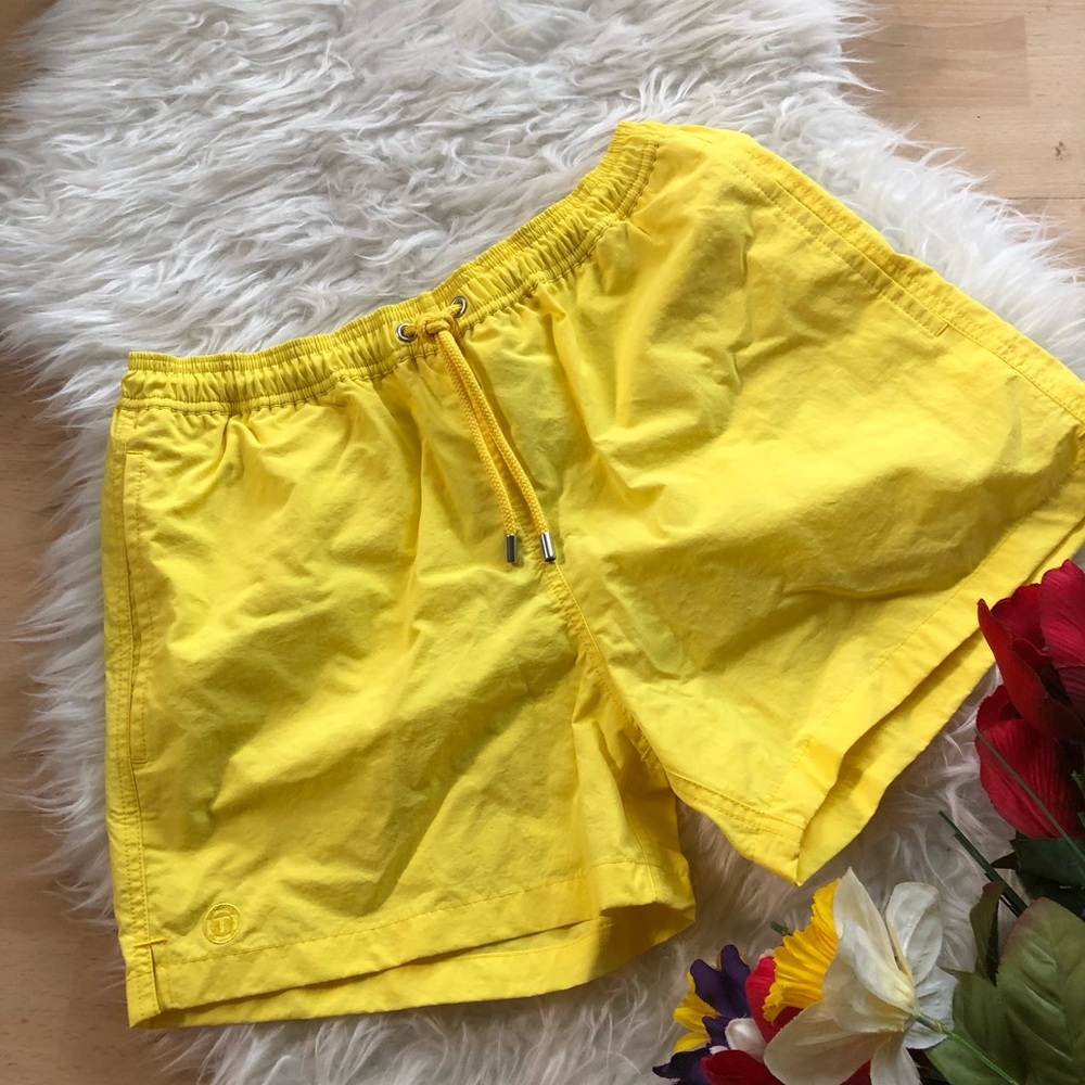 🌺NWT swimming trunks 🌺